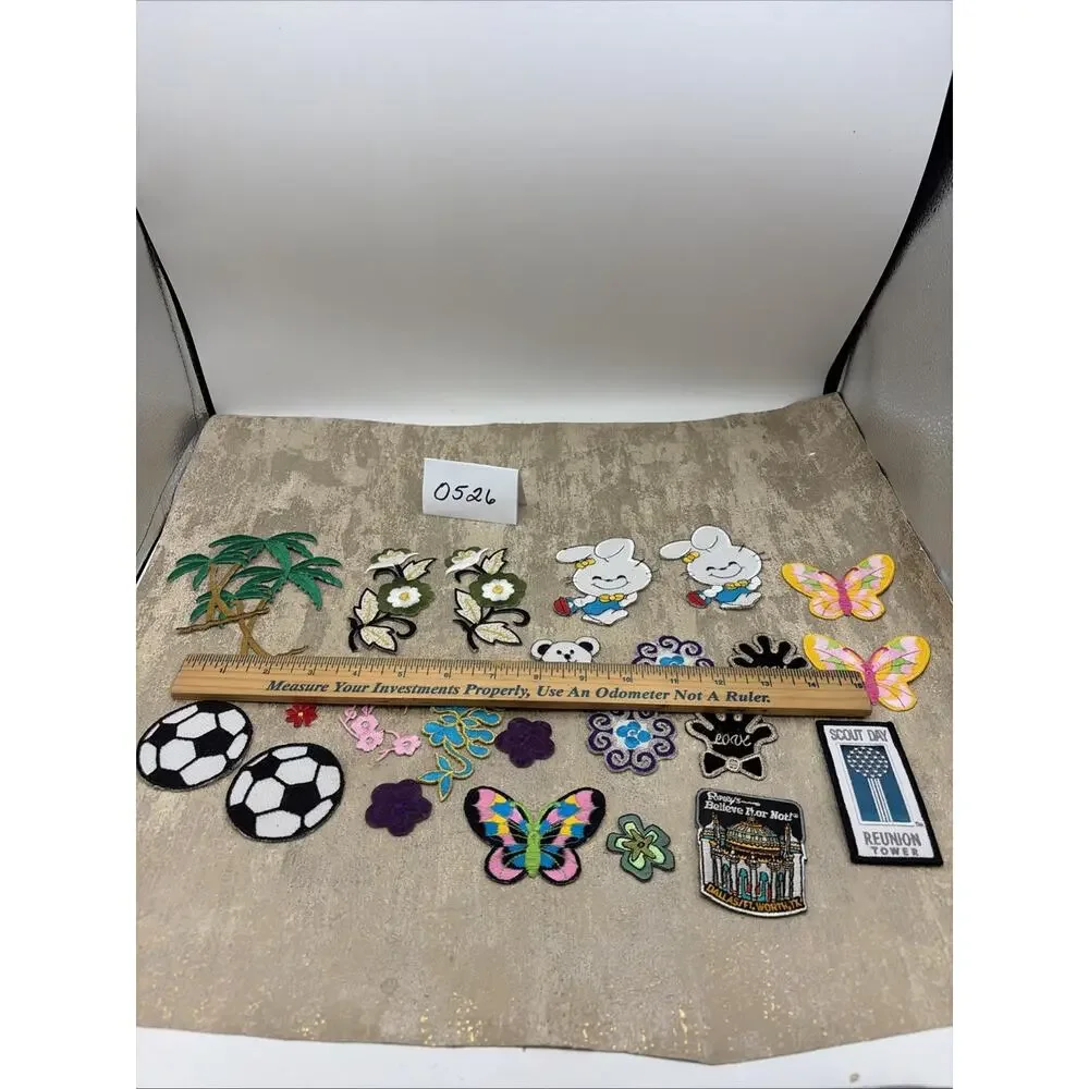 23 Pcs Random Assorted Embroidered Iron on Patches, Cute Sewing Applique for Jac